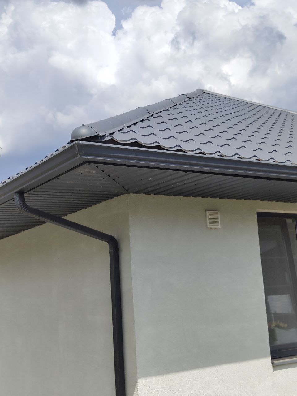 Монтерей кр коник