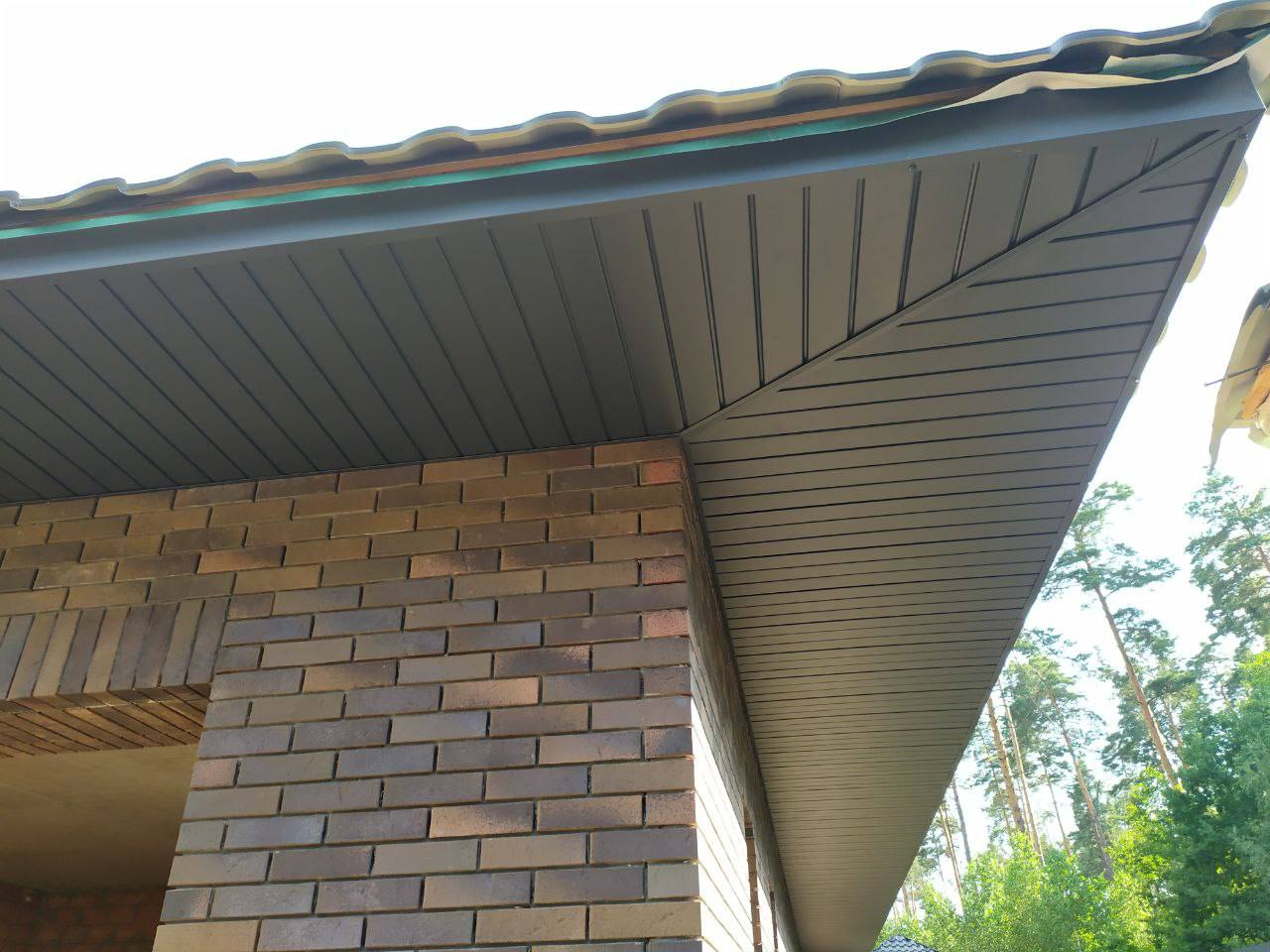 Софіт металевий2