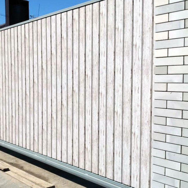 real-foto-printech-dub-seriy